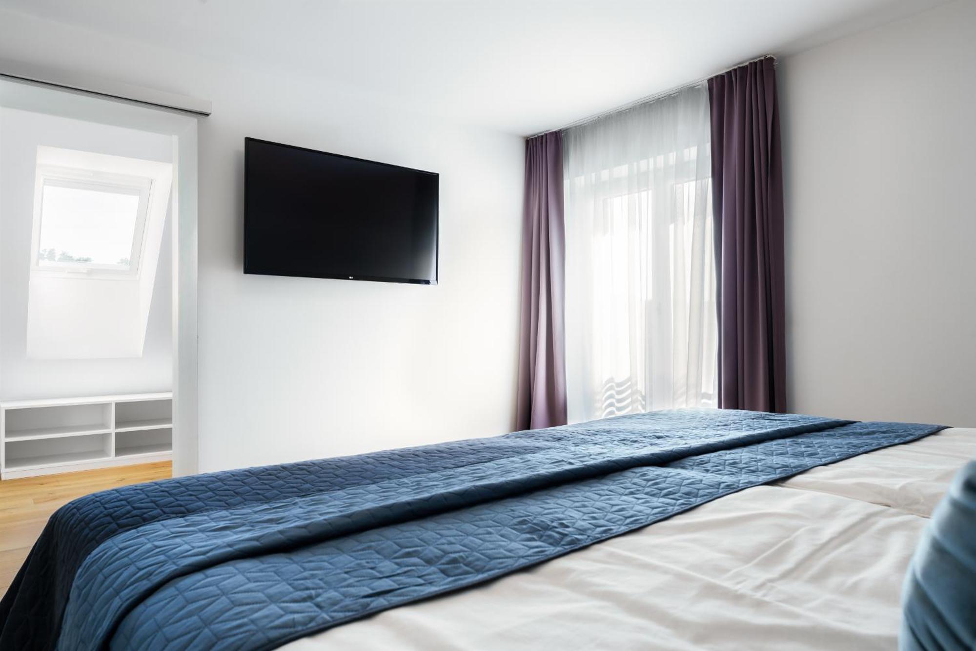 Platschberg Urban Hideaway - Stilvolles Ferienhaus Mit Pool An Der Weinstrasse Berghausen Room photo